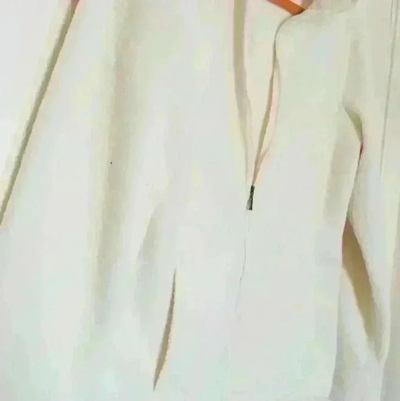 L.L.Bean white fleece zipper jacket Size M. - Picture 2 of 4